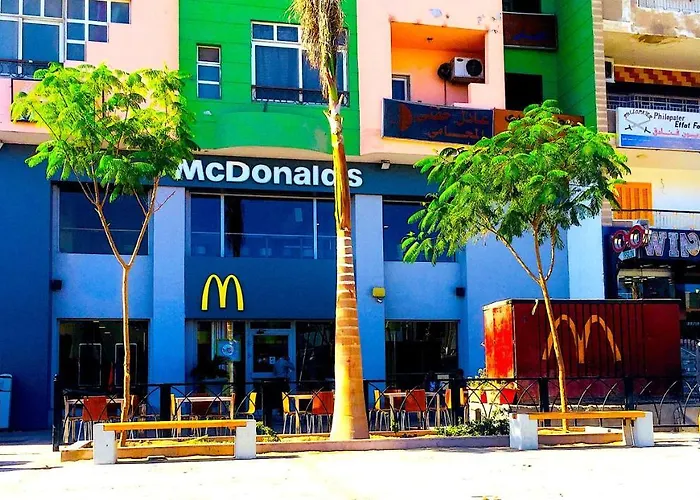 Elephant House With Sea View شقة *