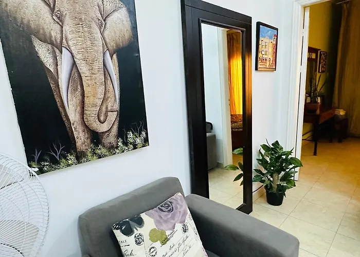 Elephant House With Sea View *